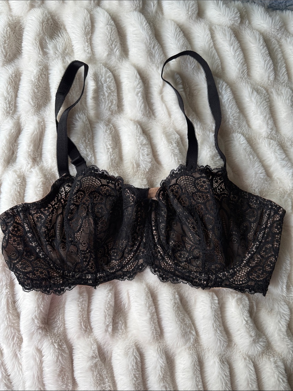 Torrid Curve Black & Nude Lace Underwire Unlined Balconette Bra Size 40C